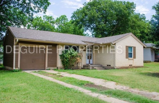 301 Overhill Drive - 301 Overhill Drive, Arlington, TX 76010