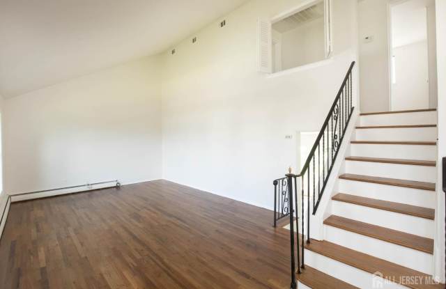 23 Sims Road Gallery 4