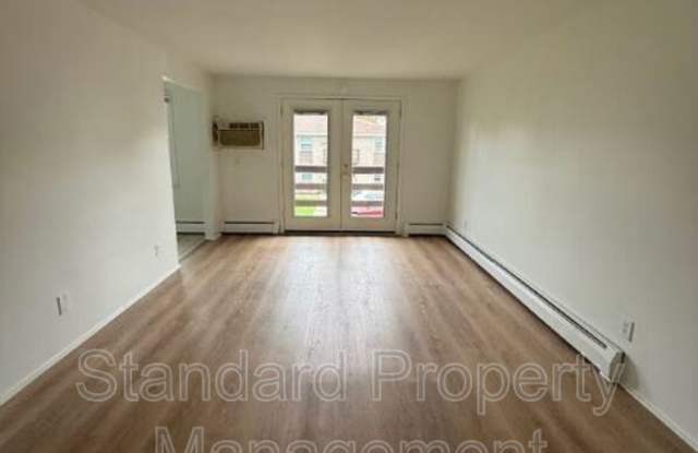 2626 Dewey Ave (Apt C) Gallery 4