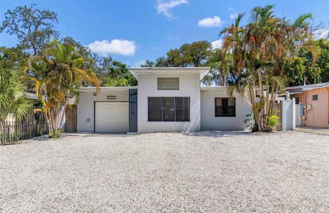 11187 51ST AVENUE N photos photos