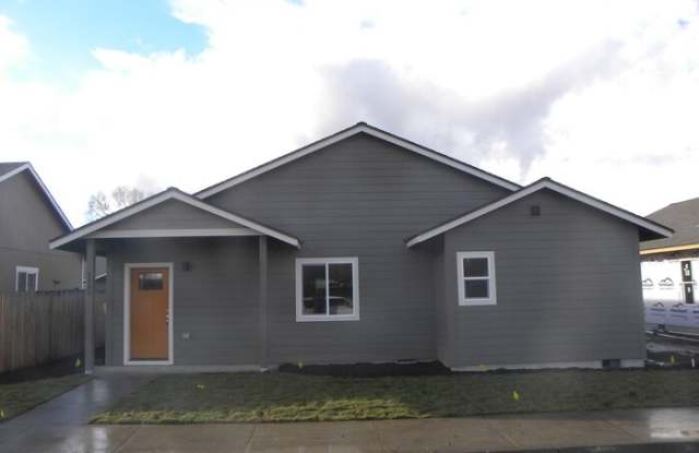 2505 Northeast Colleen Road - 2505 NE Colleen Rd, Prineville, OR 97754