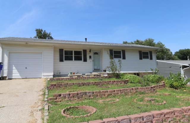 Spacious Home for rent! photos photos Spacious Home for rent! photos photos