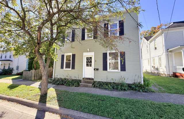445 East Silver Street - 3 Gallery 1