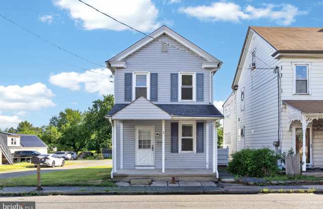 1219 E PHILADELPHIA Avenue photos photos