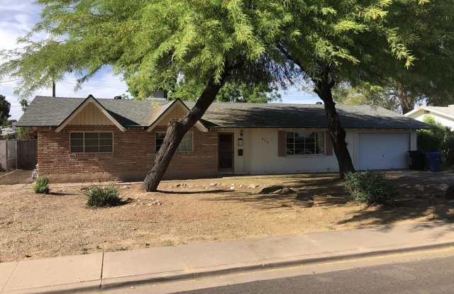 842 E 8th Street - 842 East 8th Street, Mesa, AZ 85203
