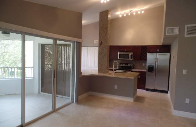 2810 N Oakland Forest Dr #305 photos photos