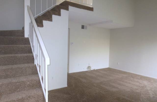10814 Caravelle Place Gallery 2