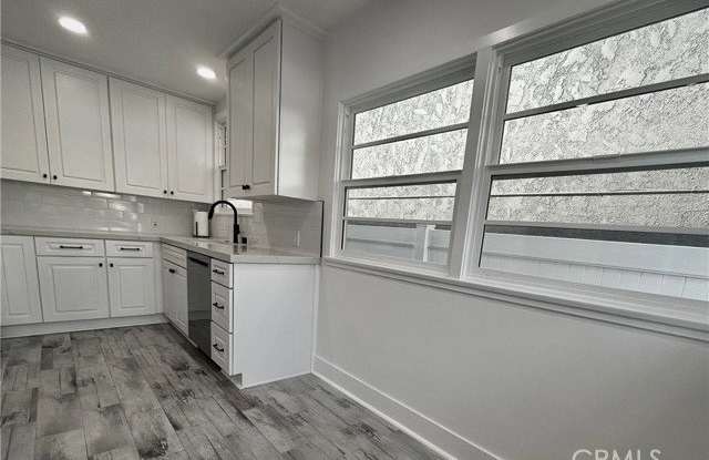 602 Begonia Avenue Gallery 3