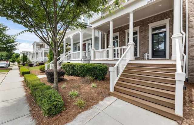 1233 Parkstead Lane Gallery 1