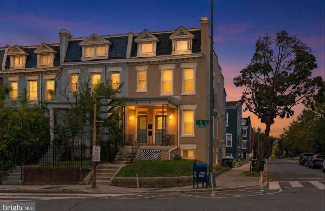 141 V Street NE Gallery 1