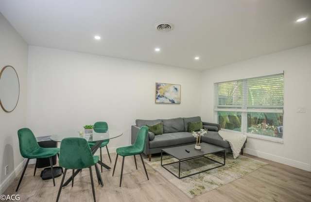 19 NE 16th Street photos photos