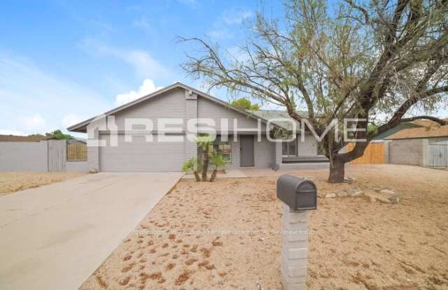 12619 North 42nd Drive photos photos