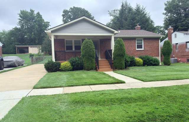 4719 BOILING BROOK Parkway - 4719 Boiling Brook Parkway, North Bethesda, MD 20852