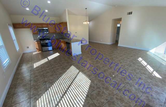 JUST LISTED IN ADELANTO!!! Gallery 3