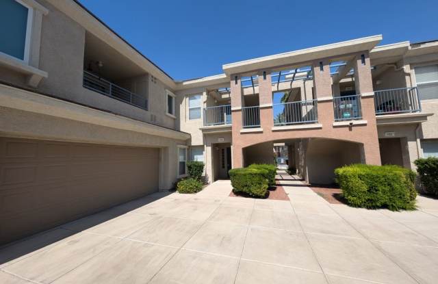 820 TITAN PEAK PL #102 photos photos