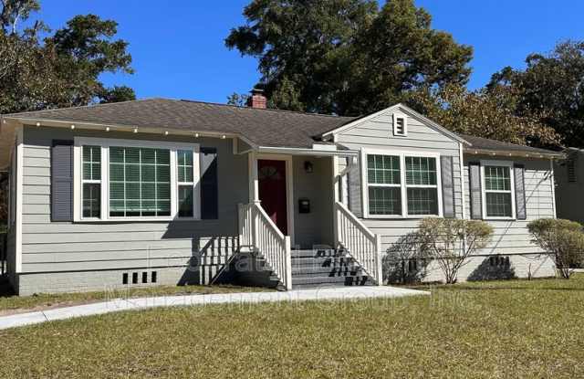 1761 LILLY ROAD E - 1761 Lilly Road East, Jacksonville, FL 32207