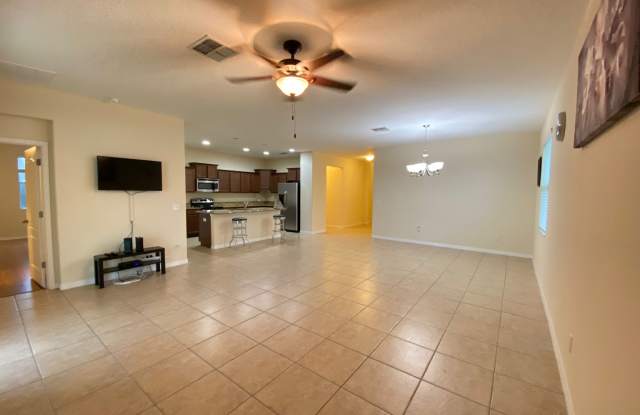 2555 Carrickton Cir Gallery 3