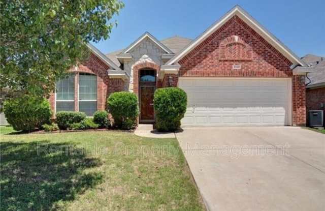 4948 Sunset Ridge Dr - 4948 Sunset Ridge Drive, Fort Worth, TX 76123
