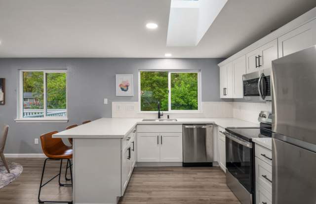14328B 85th Pl NE Gallery 2
