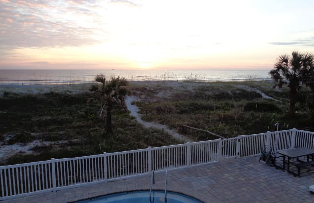 811 1ST ST S - 811 1st St South, Jacksonville Beach, FL 32250