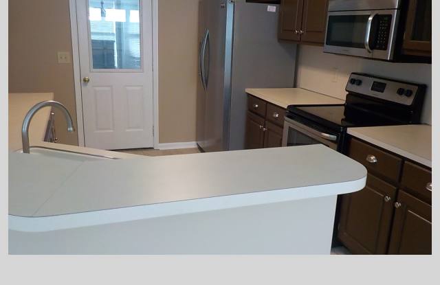 7792 Birchwood Ln Gallery 2
