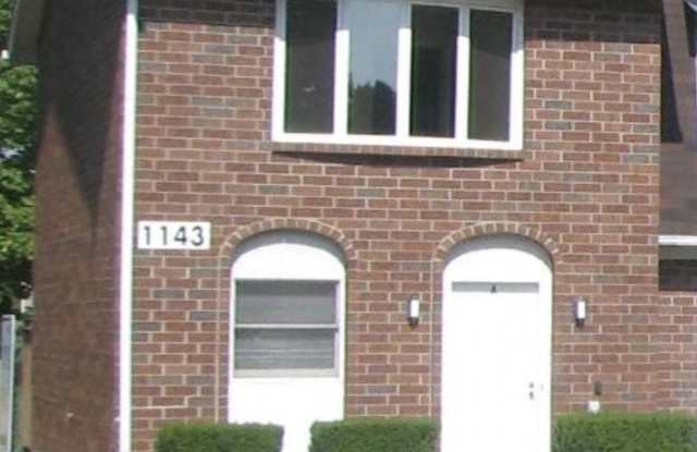 1143 Frost Rd photos photos