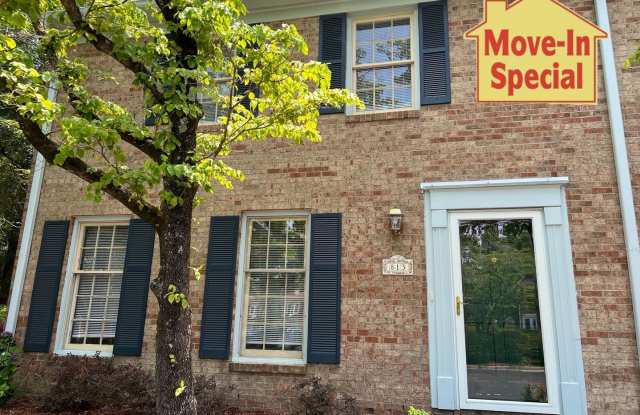 RENT SPECIAL! Just painted, modern gray! Charming end unit town home in Stones Throw. Walking distance to UNCW! 3BR, Fenced back court yard. No Carpet! photos photos