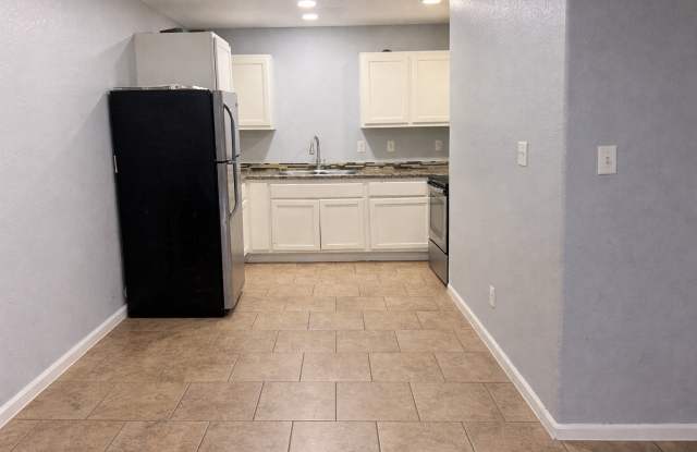 11110 Baywood photos photos