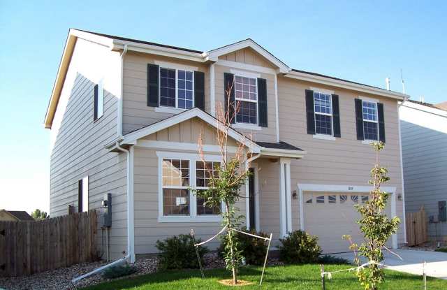 Quiet Neighborhood Living with Room to Grow photos photos