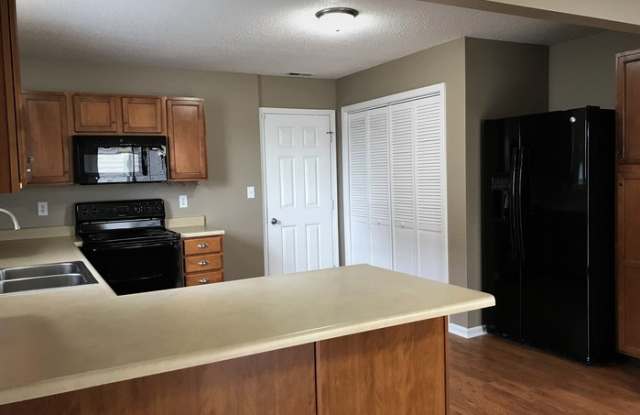 6098 Green Glade Drive Gallery 2