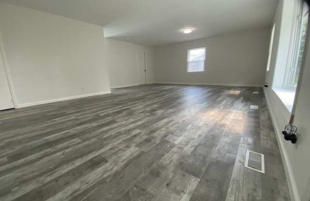 6617 Azalea Dr - 6617 Azalea Drive, Fort Wayne, IN 46825