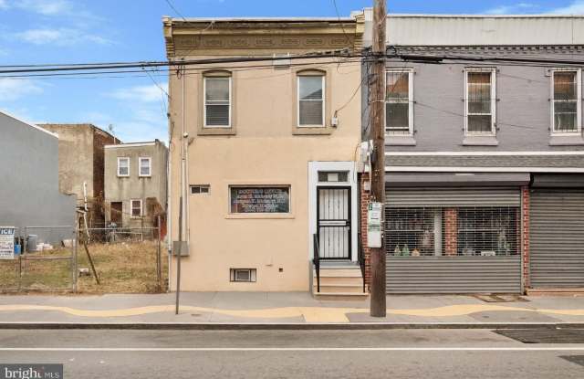 2724 N 5TH Street photos photos