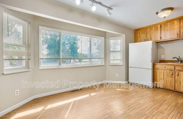 403 Elmwood Drive Gallery 4