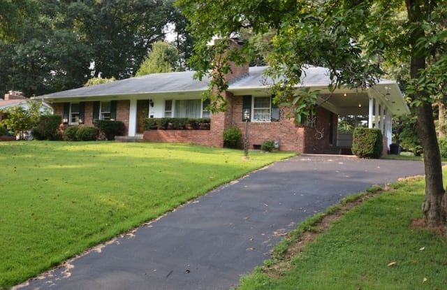 10700 Norman Avenue - 10700 Norman Avenue, Fairfax, VA 22030