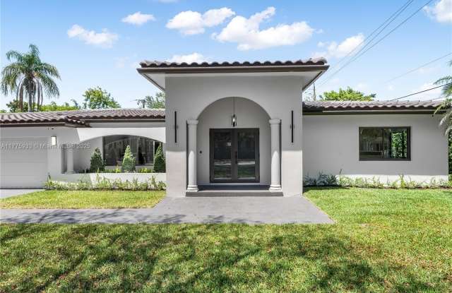 1107 Alfonso Ave photos photos