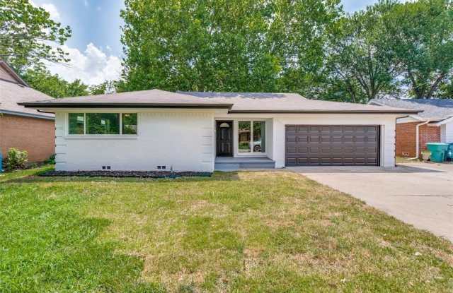 1208 N Grant Drive photos photos
