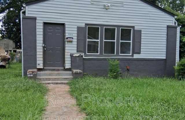 4909 Avenue R photos photos