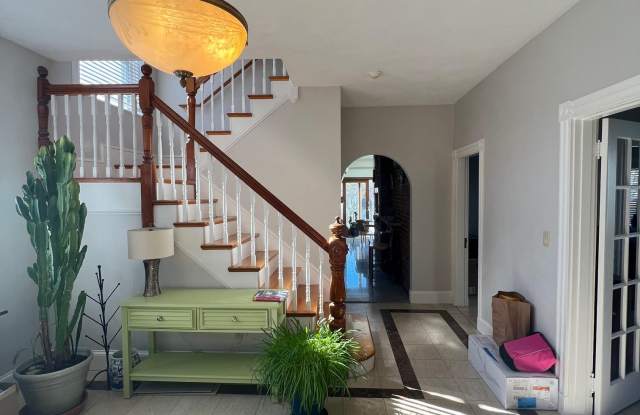122 Brooks Street - 122 Brooks Street, Medford, MA 02155