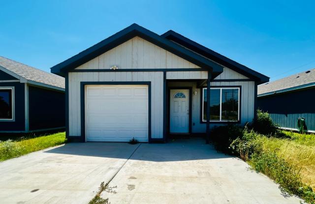 3/2/1 in Northeast Lubbock photos photos 3/2/1 in Northeast Lubbock photos photos