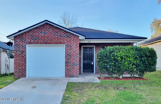 8486 JASPER AVE - 8486 Jasper Avenue, Jacksonville, FL 32211