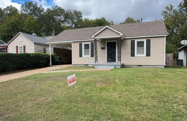 Charming 2-Bedroom Home with Carport  Storage - $500 Move In Special photos photos