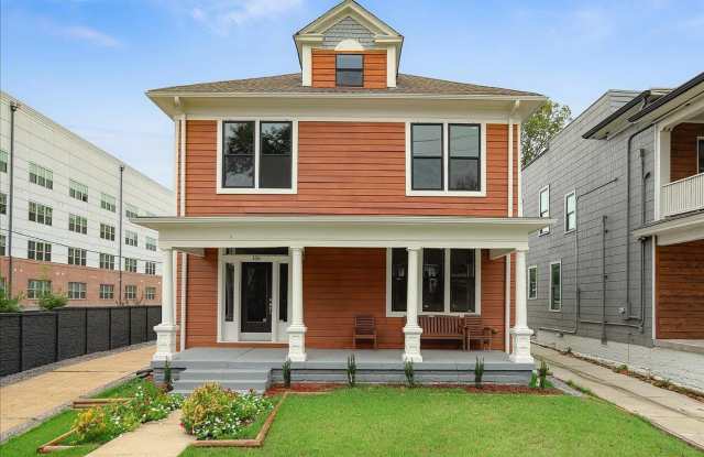Midtown Beauty – Spacious 6BR with Bonus Room and Basement photos photos