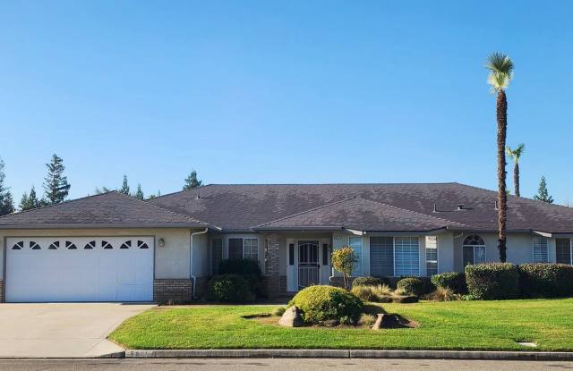 6517 N. San Pedro Avenue photos photos