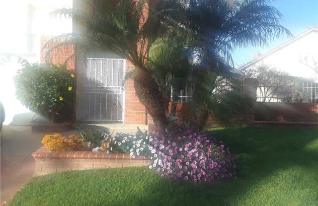 19638 Sequoia Avenue Gallery 2
