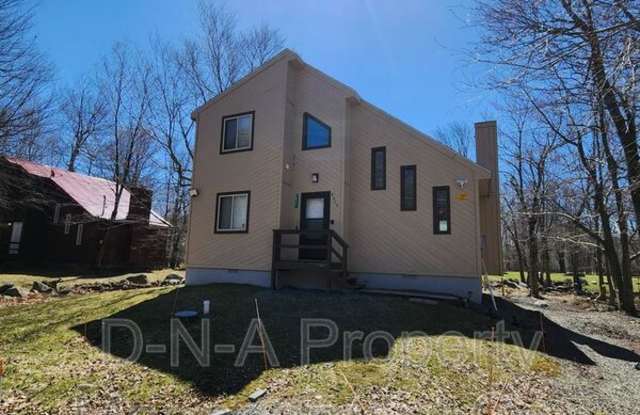 1872 Beverly Ct (K715) - 1872 Beverly Court, Monroe County, PA 18466