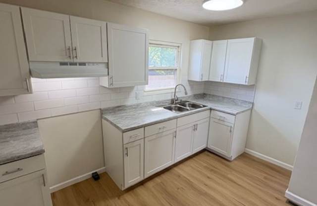 Newly Renovated 5 Bedroom in South Linden/Argyle Park photos photos