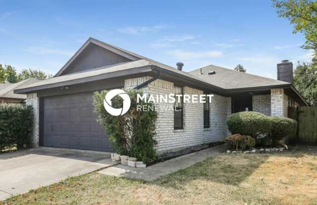 804 Melville Drive - 804 Melville Drive, Arlington, TX 76015