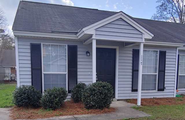 117 Hunt Club Court photos photos