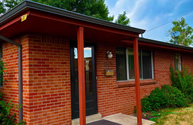 Remodeled Duplex Just Minutes from Old Town Arvada  Denver! photos photos