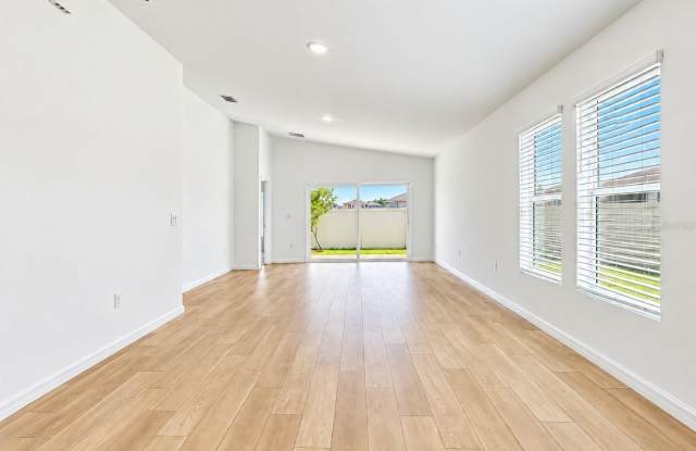 6010 NAVONA Way Gallery 4
